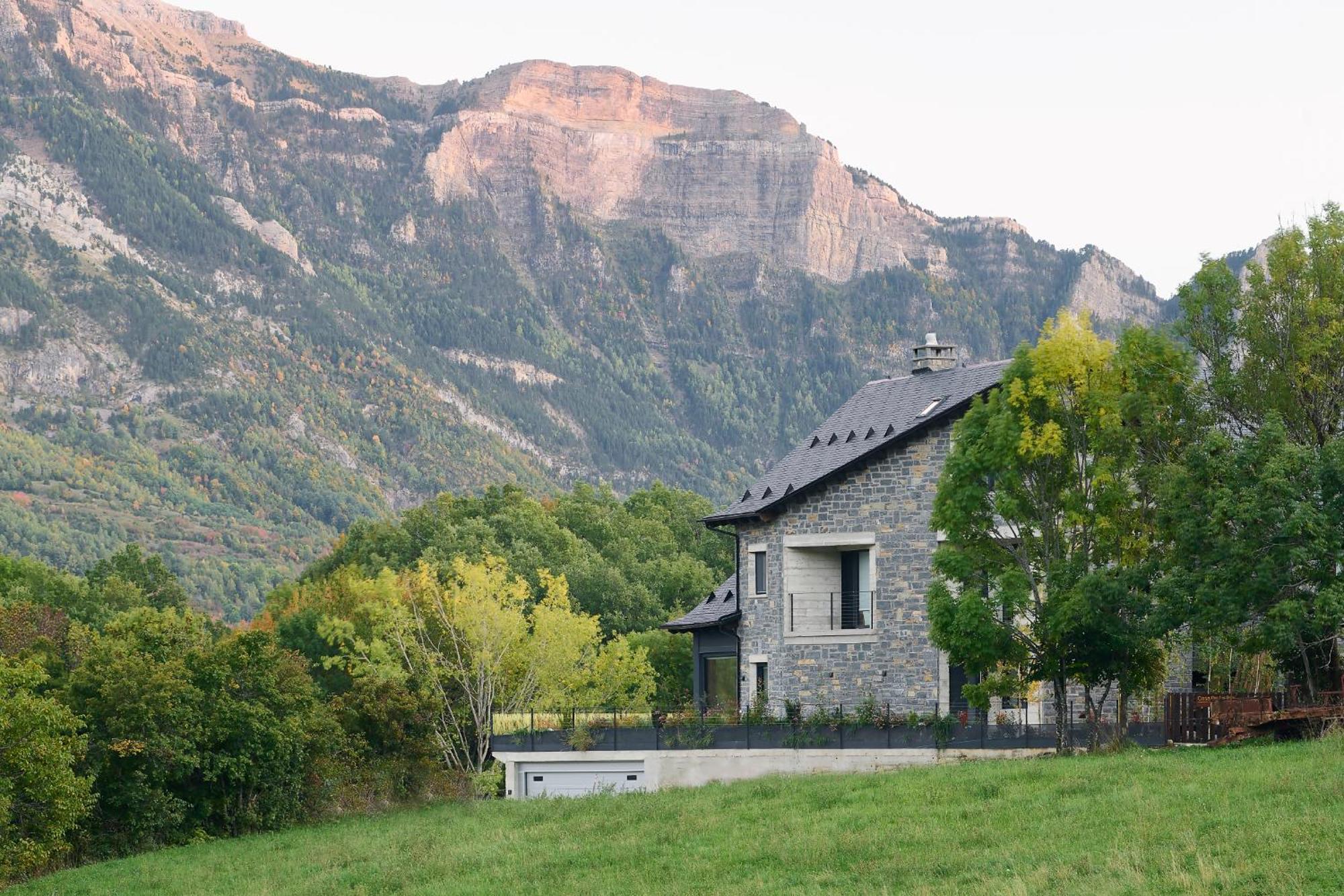 Casa De La Paz En El Valle De Tena Sandiniés Exterior foto